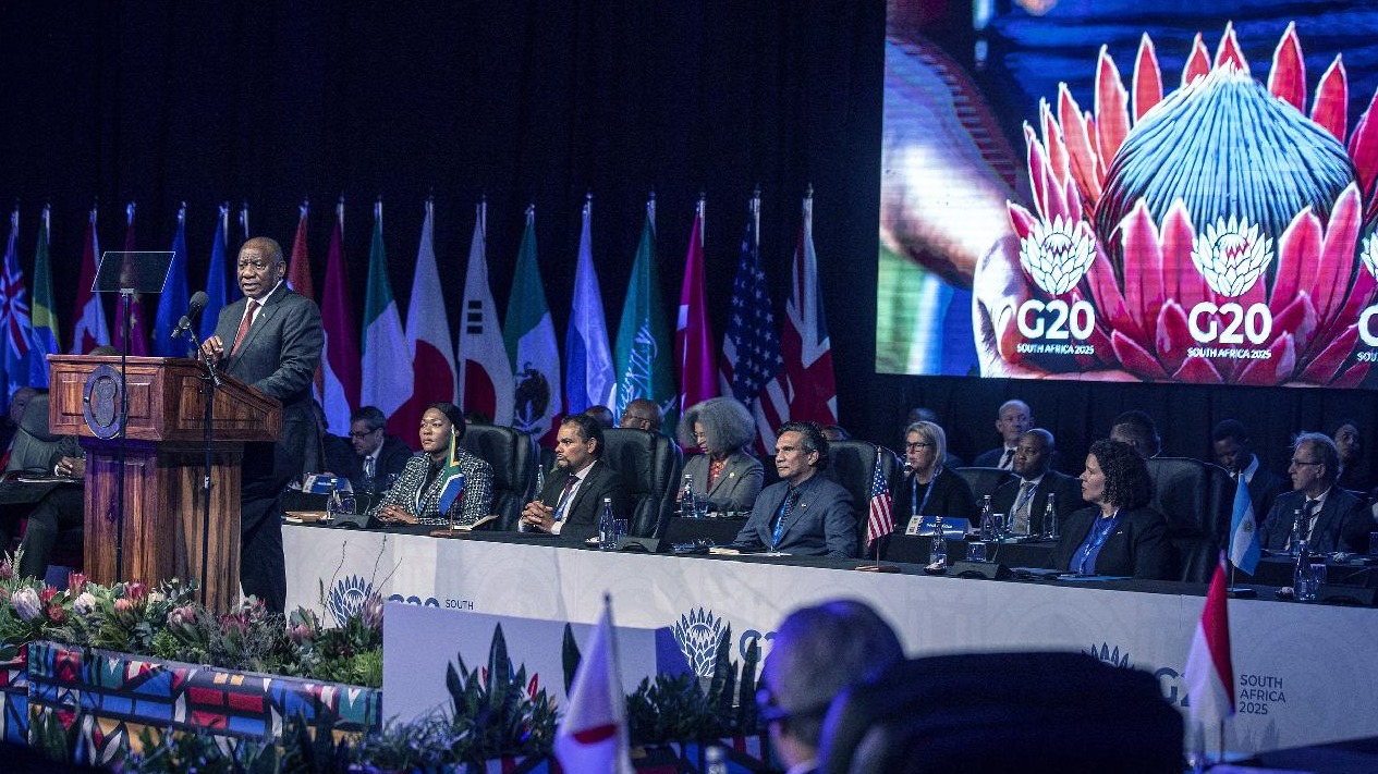 南非总统马福萨：美国放弃了其世界第一大经济体角色